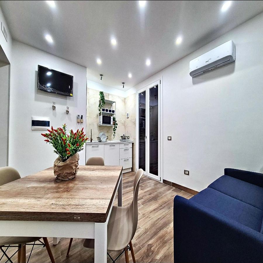 City Focus Apartments Napoli Extérieur photo